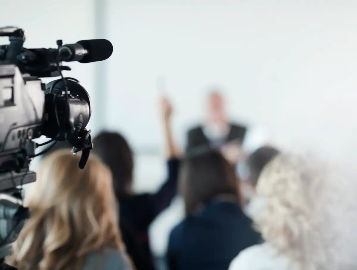 A STUDY ON FREEDOM OF PRESS IN INDIA WITH REFERENCE TO ARTICLE 19 A STUDY ON FREEDOM OF PREA STUDY ON FREEDOM OF PRESS IN INDIA WITH REFERENCE TO ARTICLE 19 SS IN INDIA WITH REFERENCE TO ARTICLE 19