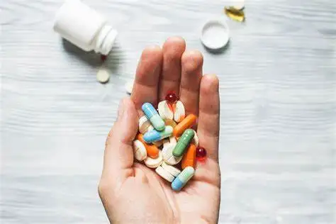 CONFLICT BETWEEN PATENTS AND RIGHT TO ACCESS TO MEDICINES 